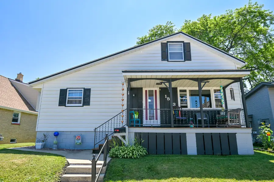 1513 Cherry St, South Milwaukee, WI 53172 - #2