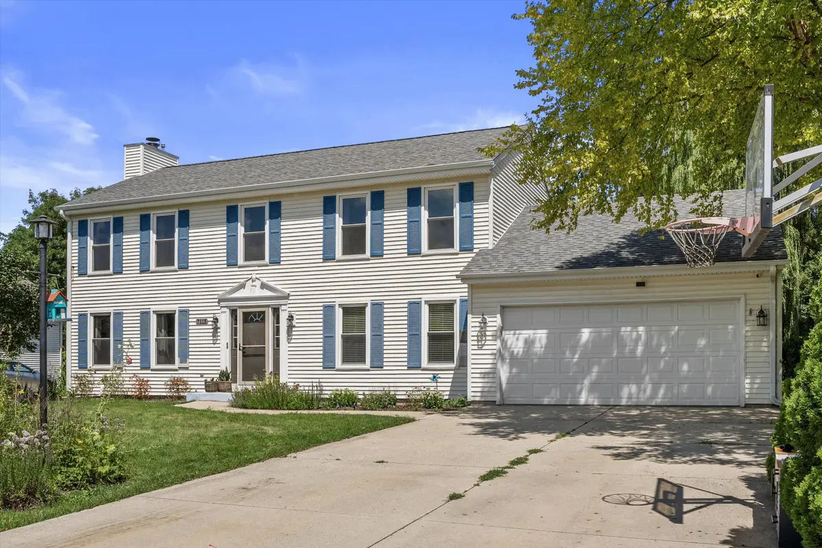 7115 Joy Marie Ln, Waterford, WI 53185 - #1