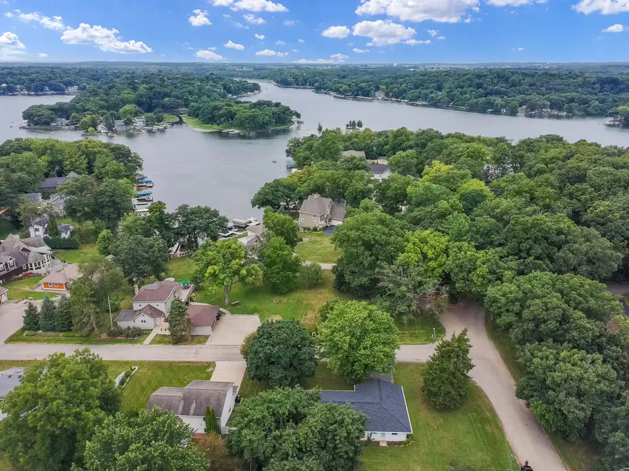 N7694 Rendell Dr, Lauderdale Lakes, WI 53121 - #3