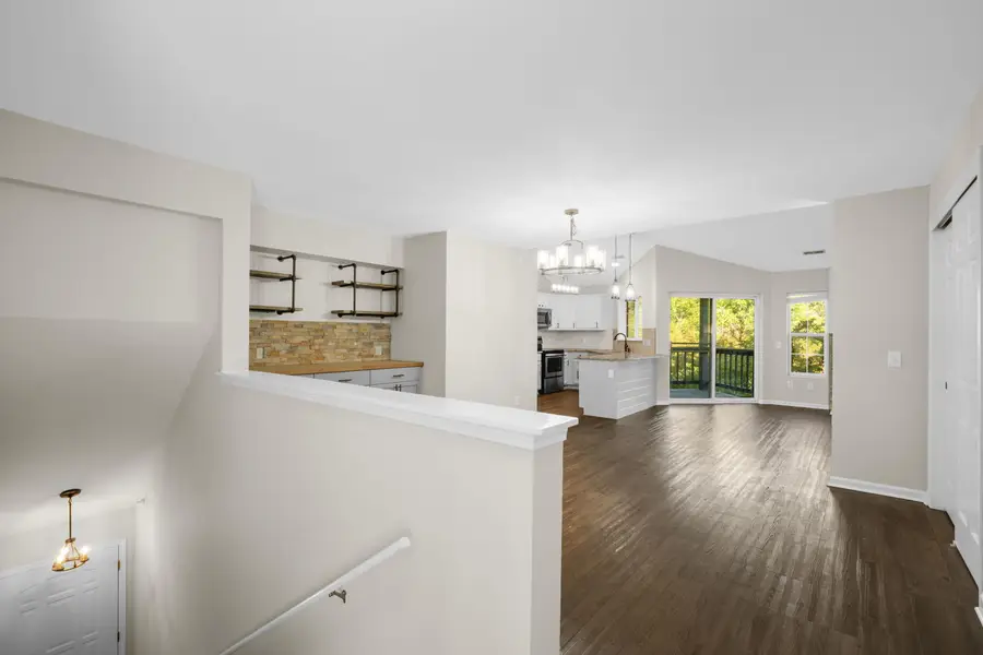 9140 W Elm Ct, Franklin, WI 53132 - #3