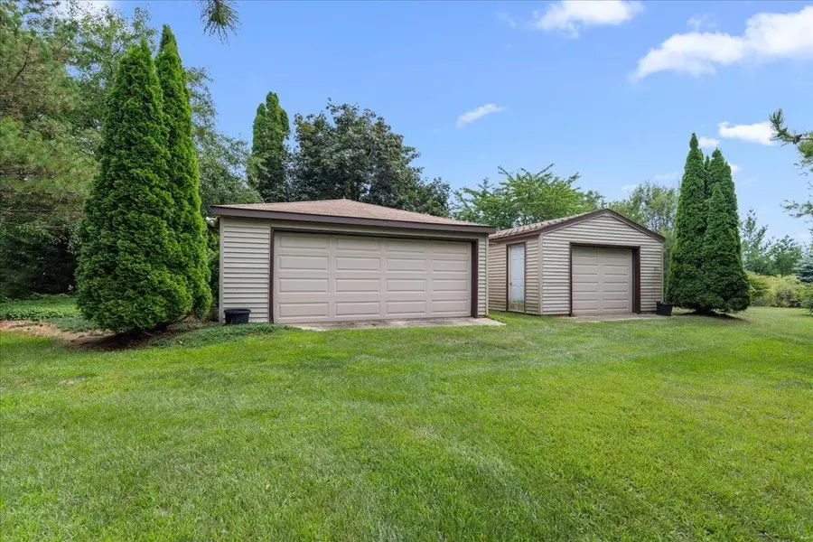 6492 Municipal Dr, Trenton, WI 53095 - #2