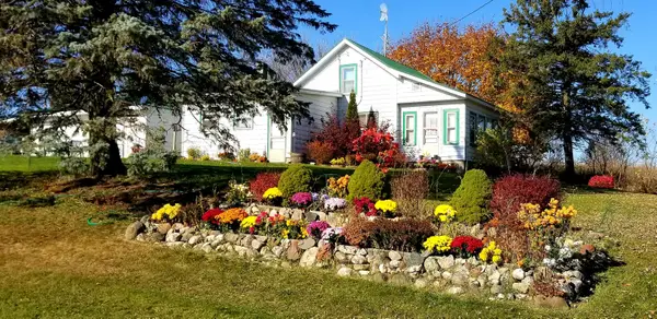 N2640 Bates Rd, Lyndon, WI 53011