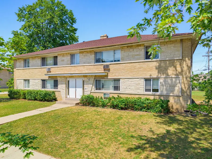 6306 W Kaul Ave, Milwaukee, WI 53218 - #2