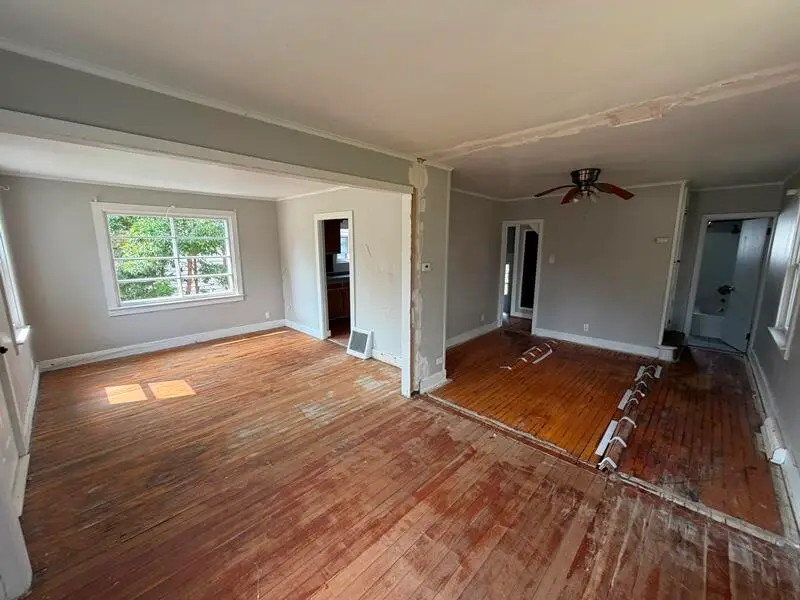 1926 S 16th St, Sheboygan, WI 53081 - #3