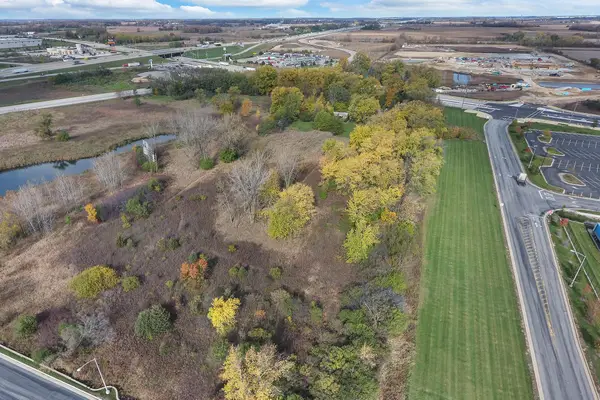 11515 Burlington Rd, Somers, WI 53144