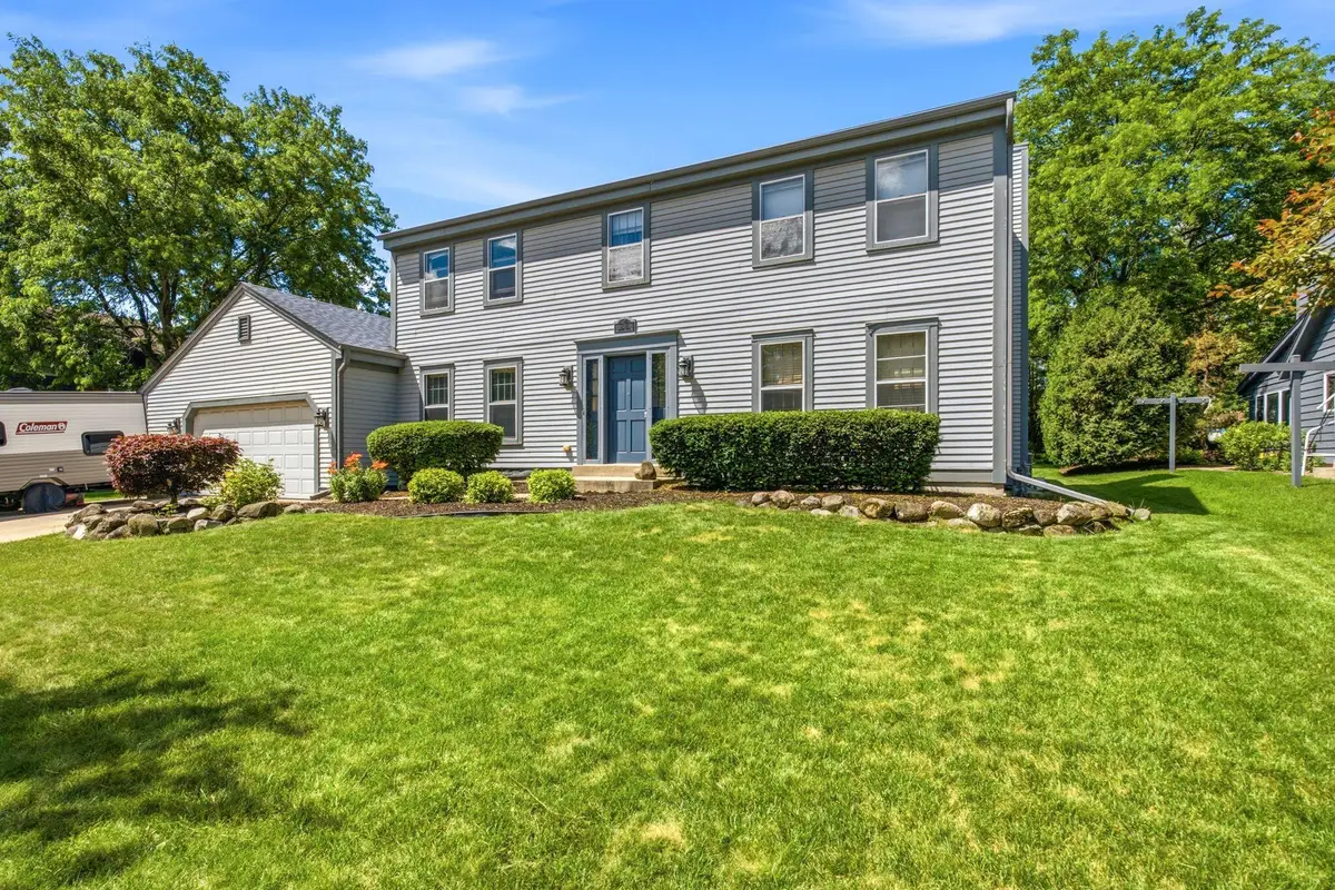 1232 Cavalier Dr, Waukesha, WI 53186 - #1