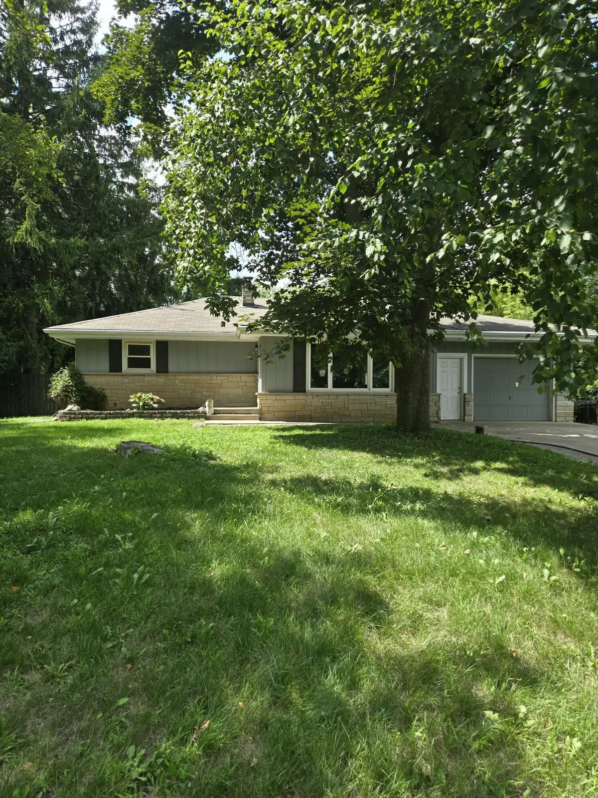 W227S1493 Anitol Ave, Waukesha, WI 53186 - #1