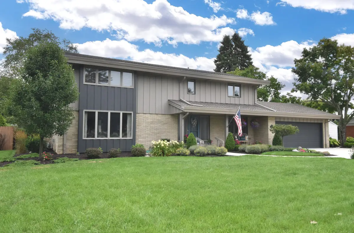 3643 Kasper St, Racine, WI 53402 - #1