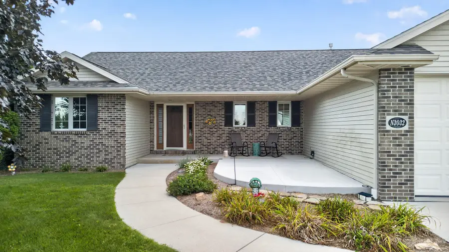 N3032 Dykstra Rd, Hingham, WI 53093 - #2