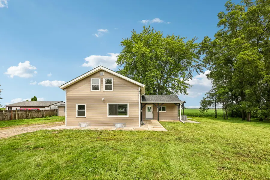 W6146 State Line Rd, Walworth, WI 53184 - #2
