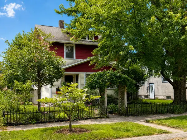 339 21st St S, La Crosse, WI 54601