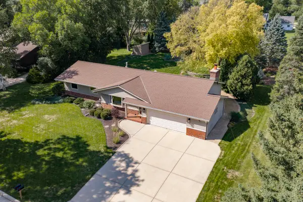 9738 W Barnard Ave, Greenfield, WI 53228