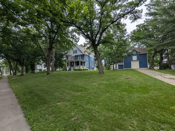 534 S Jackson St, Waterloo, WI 53594