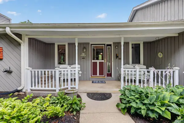 N71W27107 Meadow Wood Ln, Lisbon, WI 53089