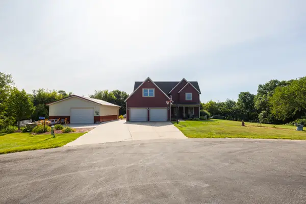 W15852 Sun Meadow Ln, Preston, WI 54616