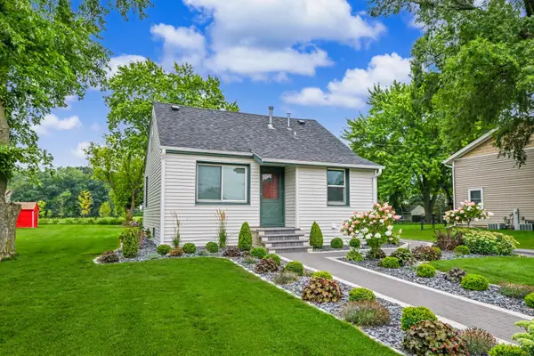 10126 S Judith Pl, Oak Creek, WI 53154