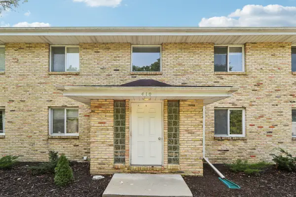 410 Cheviot Chase, Waukesha, WI 53186
