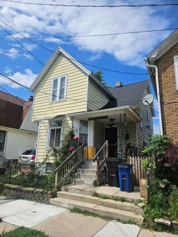 510 Barker St, Racine, WI 53402
