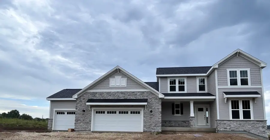 250 Bayberry Ln, Grafton, WI 53024 - #3
