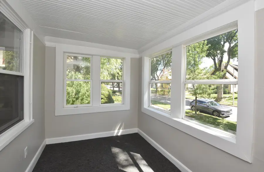 5527 N 34th St, Milwaukee, WI 53209 - #3