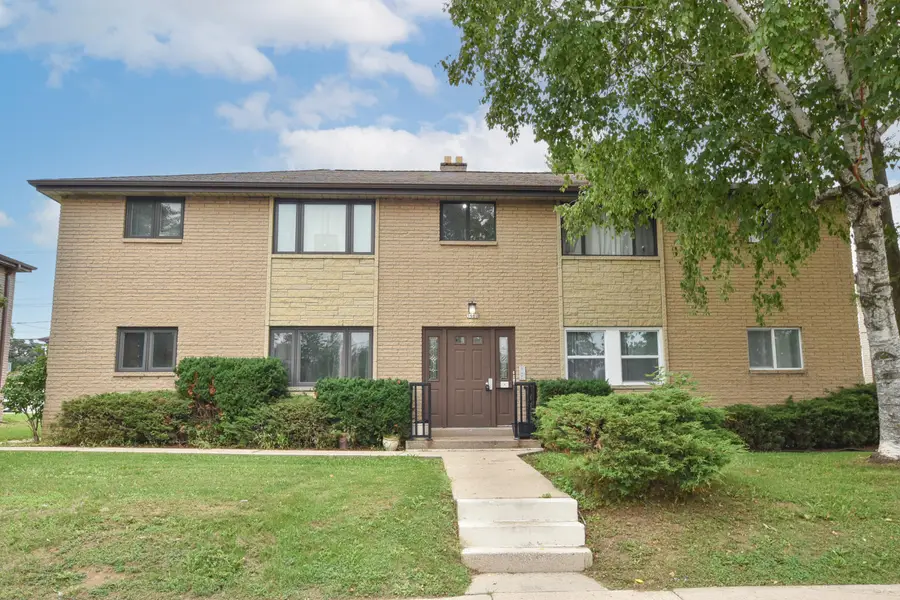5680 N 91st St, Milwaukee, WI 53225 - #2