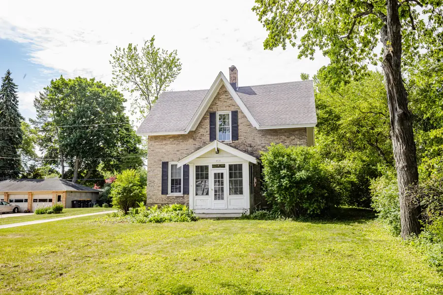 8513 W North Ave, Wauwatosa, WI 53226 - #3