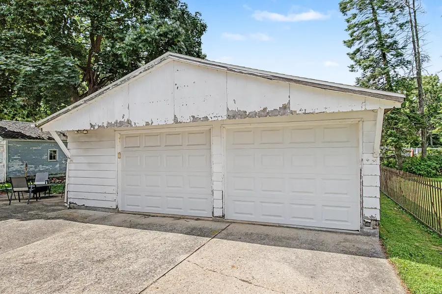 405 Jackson St, Fort Atkinson, WI 53538 - #2