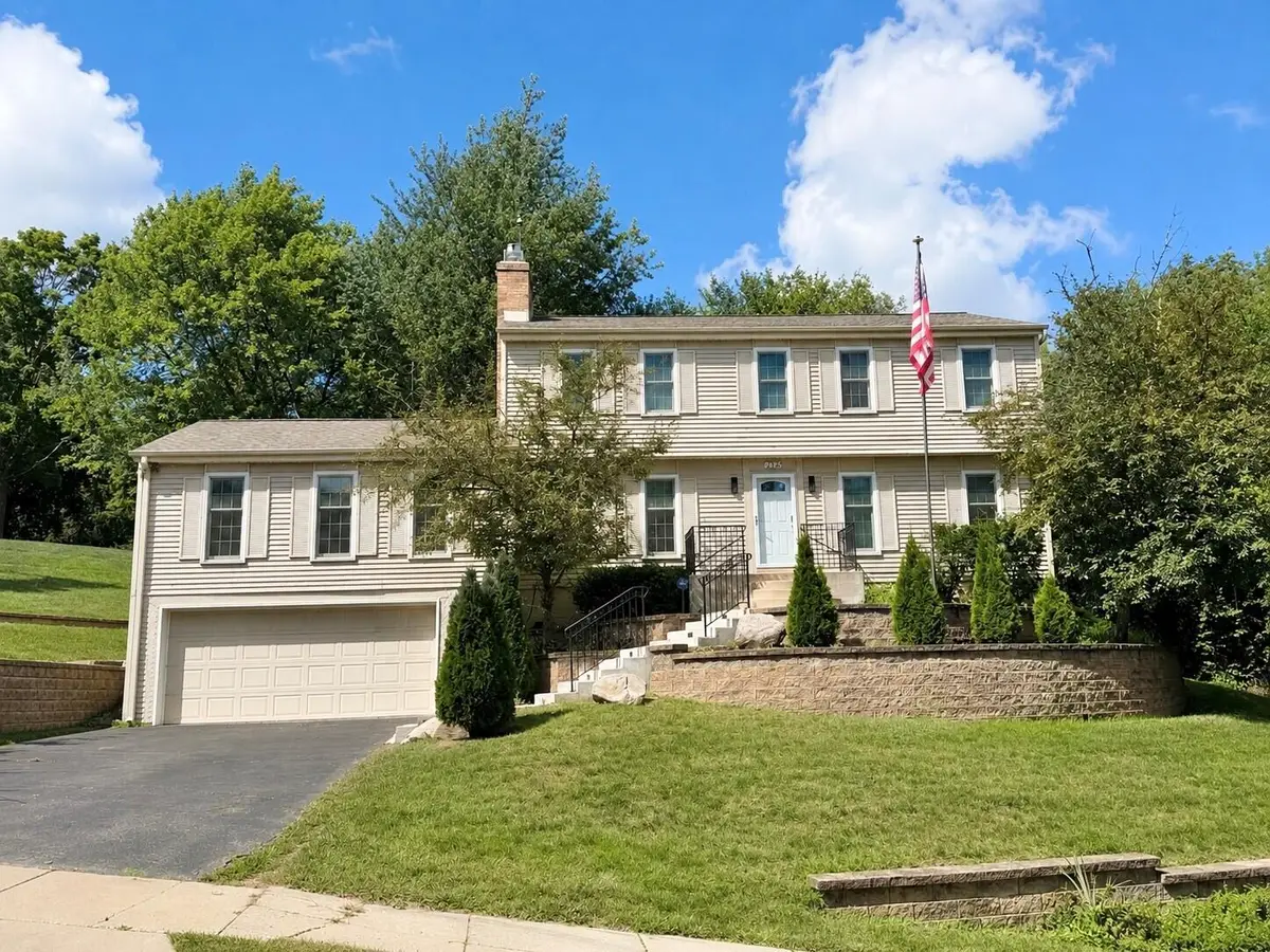 2124 Harris-highland Dr, Waukesha, WI 53188 - #1