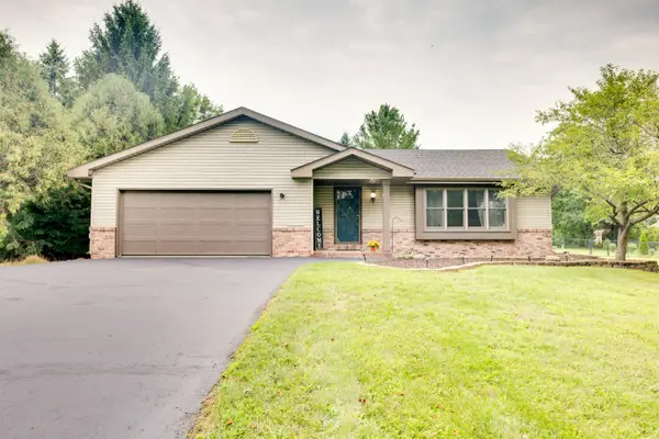 S98W36840 Juniper Ln, Eagle, WI 53119