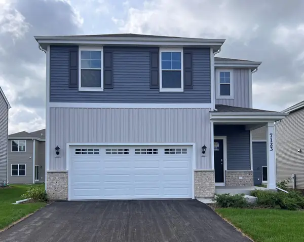7123 Oakmont Rd, Mount Pleasant, WI 53403