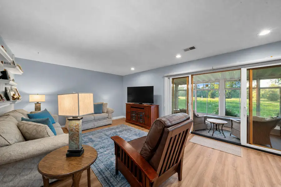 348 County Road B, Fontana, WI 53125 - #3