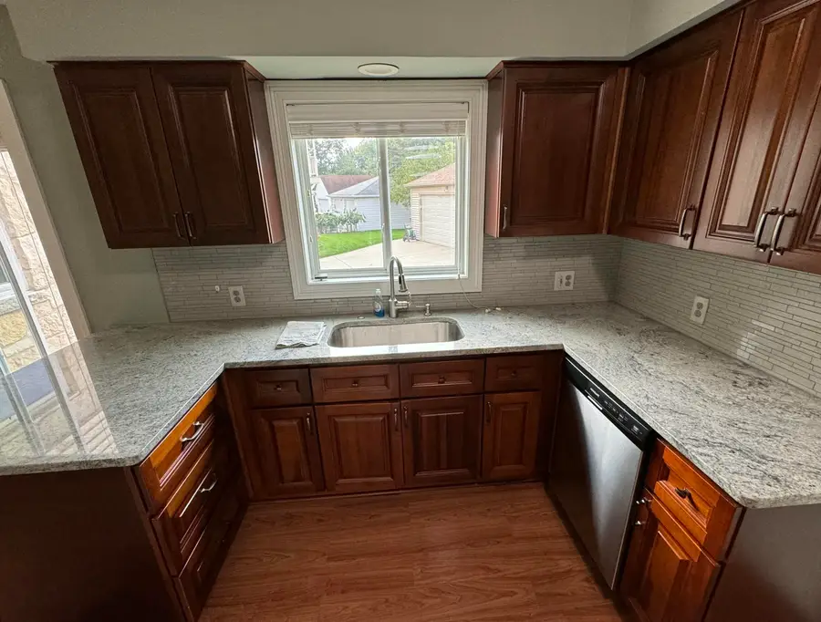 2105 Ludington Ave, Wauwatosa, WI 53226 - #2