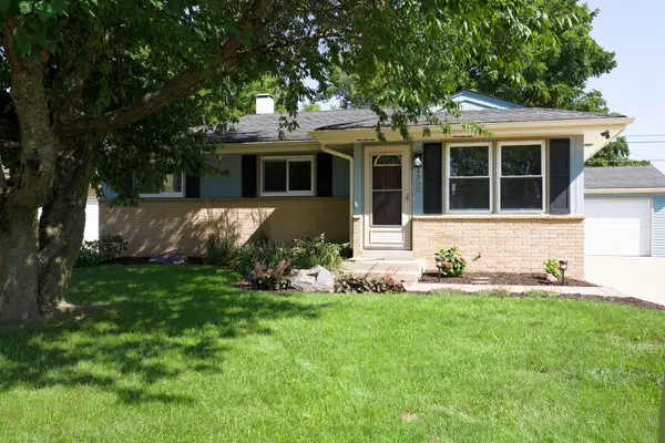 4900 Ridgeway Ave, Racine, WI 53406