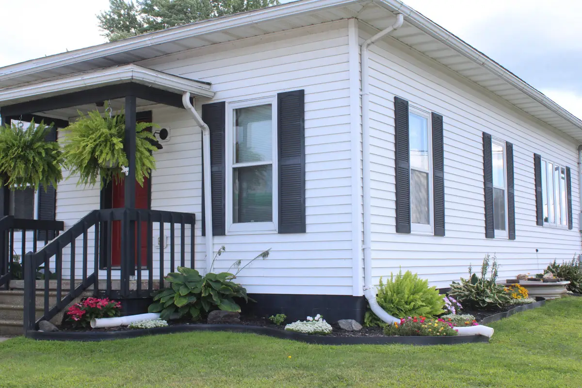 220 W Clifton St, Tomah, WI 54660 - #1