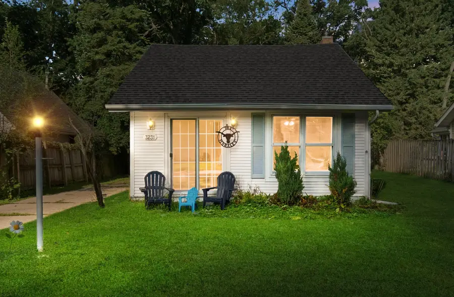 3231 Chicago Club Dr, Delavan, WI 53115 - #2