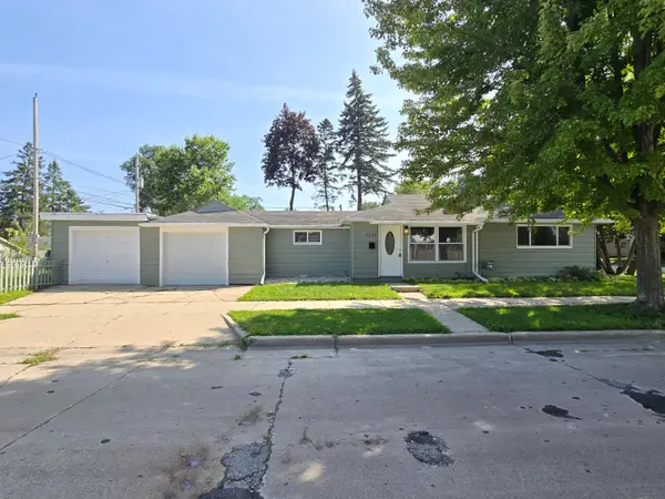 3729 W Kaul Ave, Milwaukee, WI 53209