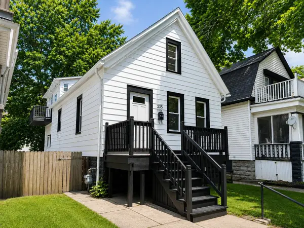 335 N 41st St, Milwaukee, WI 53208