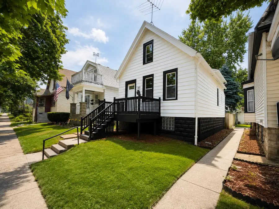 335 N 41st St, Milwaukee, WI 53208 - #2