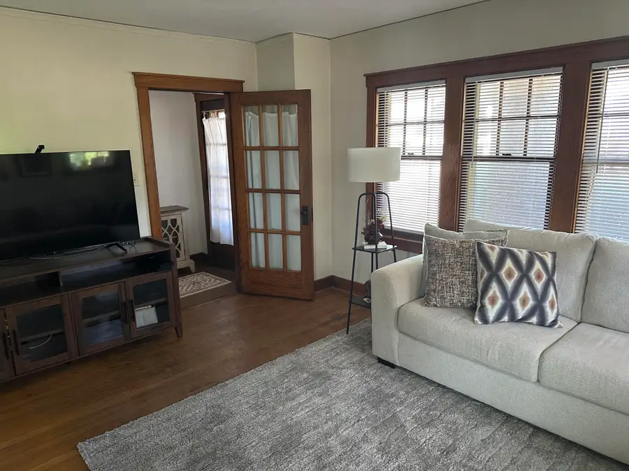 1131 S 84th St, West Allis, WI 53214 - #3