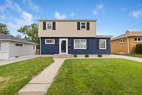 4908 W Lynndale Ave, Milwaukee, WI 53220