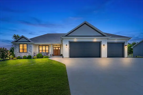 7446 Werner Rd, West Bend, WI 53090