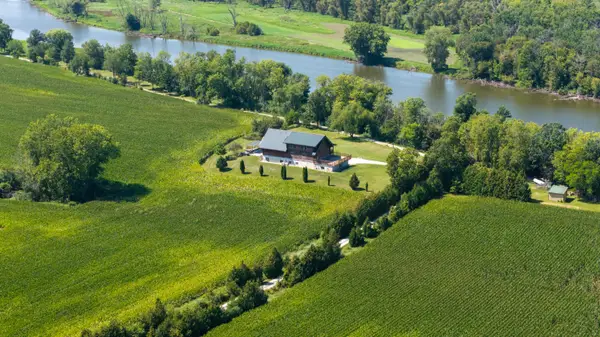 N8217 County Road Y, Watertown, WI 53094