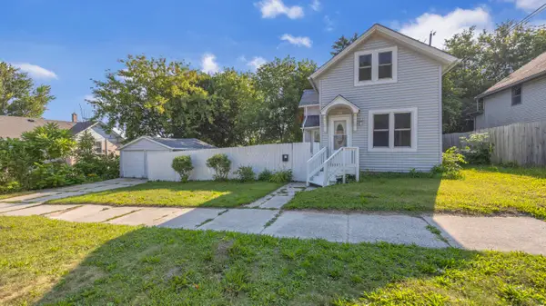 1715 S 9th St, Sheboygan, WI 53081