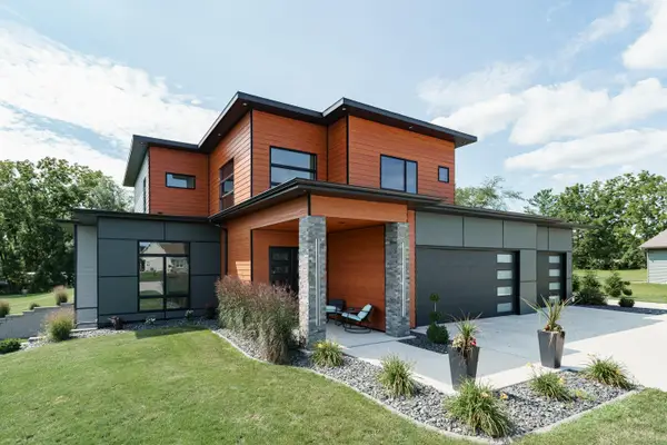 5921 N Sessler Ct, Harmony, WI 53563