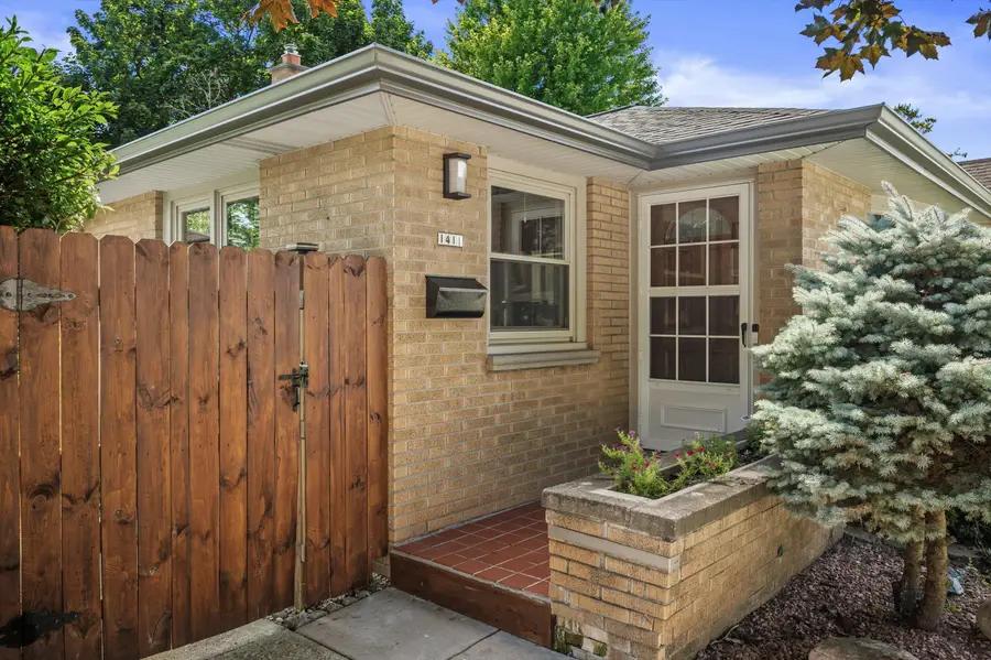 1411 Manitowoc Ave, South Milwaukee, WI 53172 - #2