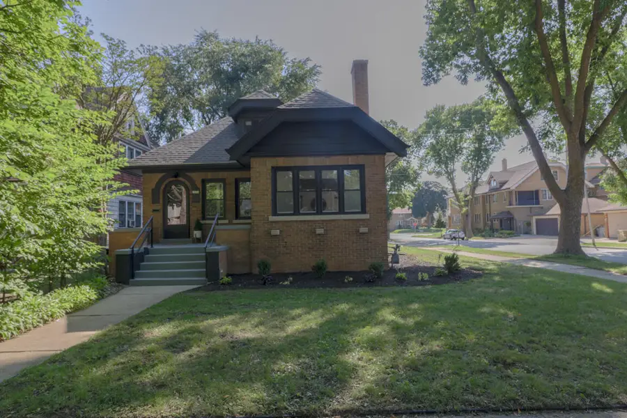 2804 N 44th St, Milwaukee, WI 53210 - #2