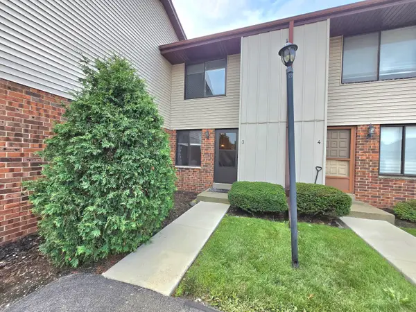 1407 Oakes Rd, Mount Pleasant, WI 53406