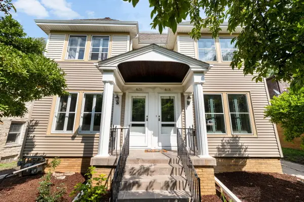6118 W Wisconsin Ave, Wauwatosa, WI 53213