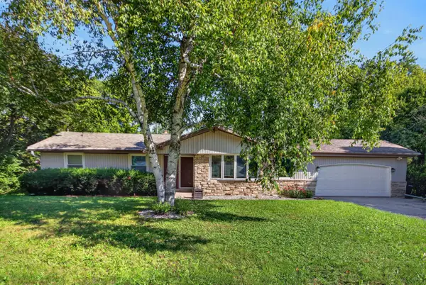 4740 W Donges Ln, Brown Deer, WI 53223