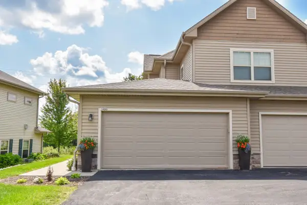1800 New Port Vista Dr, Port Washington, WI 53024
